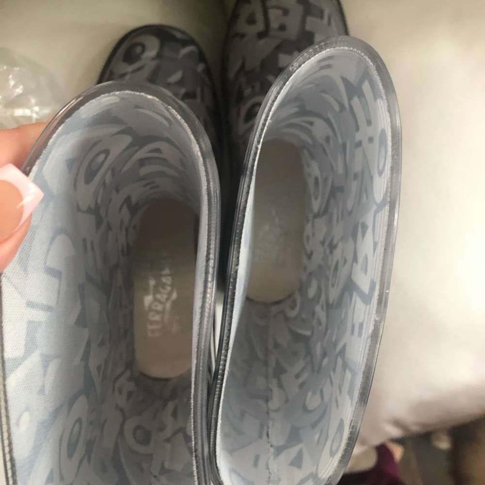 Salvatore Ferragamo Boots ! - Picture 8 of 8